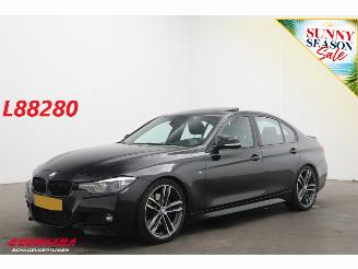 krockskadad bil auto BMW 3-serie 320i Aut. M Sport Edition Schuif/kantel Cruise Navi Leder SHZ PDC AHK 2019/4