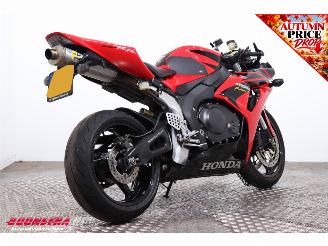Honda  CBR 1000RR Fireblade Leo Vince 26.807 km! picture 3
