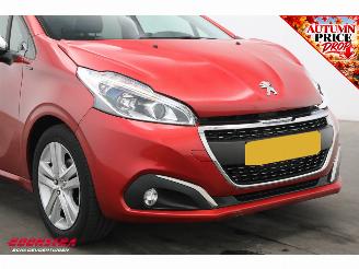Peugeot 208 1.2 PureTech Signature Cruise Navi Airco Apple/Android PDC picture 6