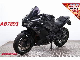 krockskadad bil motor Kawasaki Ninja 650 ABS Arrow 2023/11