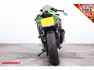 Kawasaki  Ninja ZX-4RR ABS Akrapovic 2.984 km! picture 8