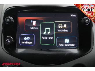 Toyota Aygo 1.0 VVT-i x-joy 5-drs Bluetooth Clima Cruise 63.169 km! picture 27