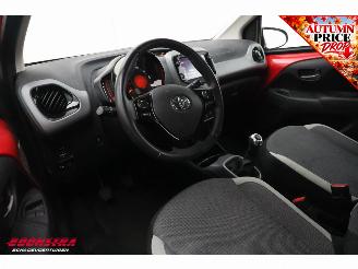 Toyota Aygo 1.0 VVT-i x-joy 5-drs Bluetooth Clima Cruise 63.169 km! picture 22