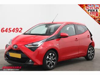 skadebil auto Toyota Aygo 1.0 VVT-i x-joy 5-drs Bluetooth Clima Cruise 63.169 km! 2021/6