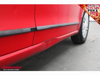 Volkswagen Up! 1.0 move up! BlueMotion 5-drs Airco 168.905 km! picture 8