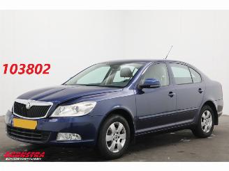 skadebil auto Skoda Octavia 1.2 TSI Elegance Fahrbereit Cruise Clima PDC 167.545 km! 2010/3