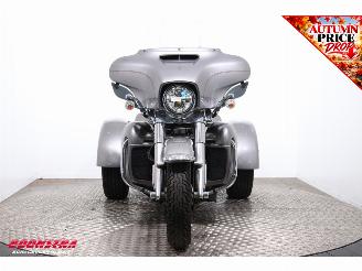 Harley-Davidson  FLHTCUTG Tri Glide Ultra Classic 5HD! LED ABS Cruise Reverse 28.802 km! picture 6