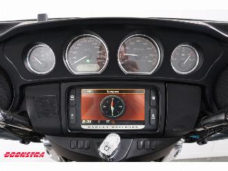 Harley-Davidson  FLHTCUTG Tri Glide Ultra Classic 5HD! LED ABS Cruise Reverse 28.802 km! picture 9