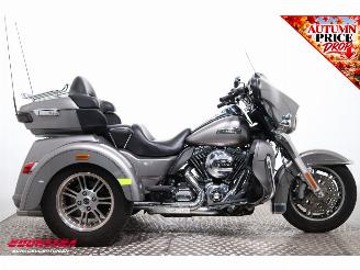 Harley-Davidson  FLHTCUTG Tri Glide Ultra Classic 5HD! LED ABS Cruise Reverse 28.802 km! picture 7
