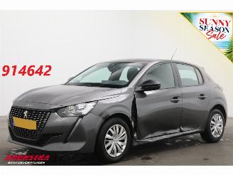 damaged passenger cars Peugeot 208 1.2 PureTech Active Cruise Airco Apple/Android 2023/3