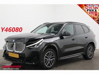 Auto incidentate BMW iX1 eDrive20 67 kWh M Sport Pano ACC AHK Navi Clima SHZ Apple/Android Camera PDC 2024/3