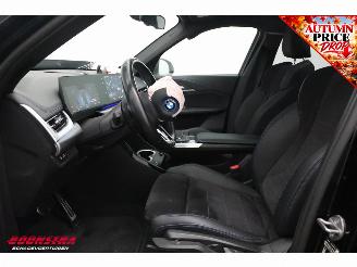 BMW iX1 eDrive20 67 kWh M Sport Pano ACC AHK Navi Clima SHZ Apple/Android Camera PDC picture 18
