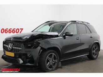 damaged passenger cars Mercedes GLE 400 d 4MATIC AMG HUD Pano Memory Leder 360° PDC AHK 2019/8