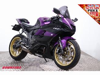 Yamaha  R7 ABS LED Dominator Quickshift picture 2