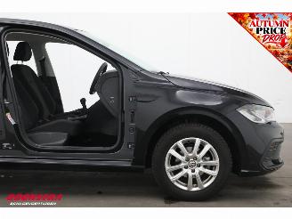 Volkswagen Polo 1.0 MPI Teilediebstahl Edition Cruise Airco Virtual Apple/Android PDC picture 7
