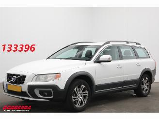 skadebil auto Volvo Xc-70 2.4 D5 Aut. Momentum Cruise Clima Leder PDC 2012/3
