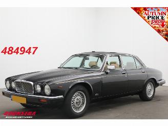 Damaged car Jaguar XJ 5.3 V12 Schuif/kantel Airco 141.588 km! 1991/3
