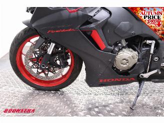 Honda CBR 1000 RR Fireblade LED ABS Quickshift picture 16
