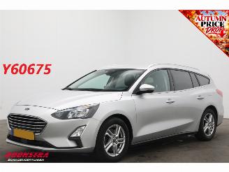Voiture accidenté Ford Focus 1.0 EcoBoost Cruise Navi Airco Apple/Android Camera PDC AHK 2020/10