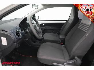 Volkswagen Up! 1.0 BMT take up! Airco PDC 23.352 km! picture 16