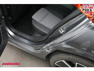 Skoda Octavia Combi 2.0 TDI DSG Sportline Canton HUD ACC Navi Clima SHZ LrHZ Virtual Apple/Android Camera picture 15