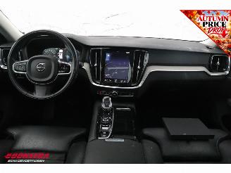 Volvo V-60 2.0 T8 Twin Engine AWD R-Design Pano Navi Virtual Memory Leder SHZ LrHZ Camera PDC AHK picture 18
