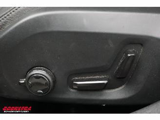Volvo V-60 2.0 T8 Twin Engine AWD R-Design Pano Navi Virtual Memory Leder SHZ LrHZ Camera PDC AHK picture 34