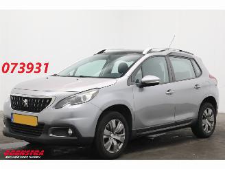 Unfallwagen Peugeot 2008 1.2 PureTech Access Pano Cruise Navi Airco Apple/Android PDC 2017/6