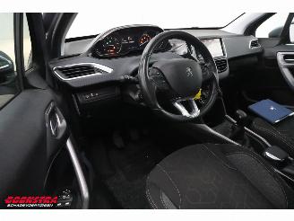 Peugeot 2008 1.2 PureTech Access Pano Cruise Navi Airco Apple/Android PDC picture 19