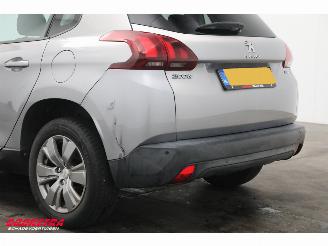 Peugeot 2008 1.2 PureTech Access Pano Cruise Navi Airco Apple/Android PDC picture 6