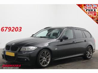 krockskadad bil auto BMW 3-serie Touring 330d Aut. Business Line M Sport Cruise Navi Clima Bluetooth PDC AHK 2010/6