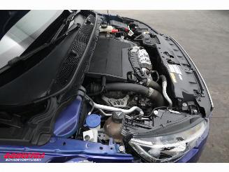 Peugeot 308 1.2 PT Aut. Premium Panorama Navi Clima Camera PDC AHK Cruise Apple/Android picture 10