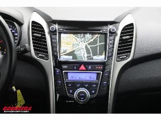 Hyundai I-30 1.6 GDI Go! Cruise Navi Clima Bluetooth Camera PDC picture 19