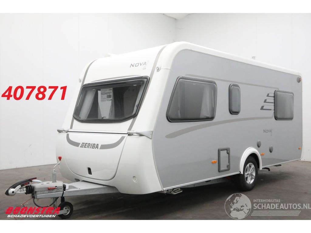Eriba  Nova Light 442 Elegance Luifel Middenkeuken Lengtebed LMV