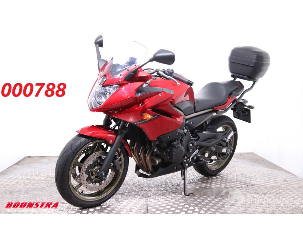 Yamaha XJ6 Diversion ABS Heizgriffe 14.811 km!