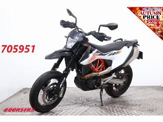 Tweedehands motor KTM 690 SMC R Quickshift 7.760 km! 2018/12