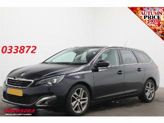 Schadeauto Peugeot 308 SW 1.2 PureTech Allure Denon Cruise Navi Clima Camera PDC 2016/2