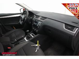 Skoda Octavia 1.6 TDI Greentech Ambition Pano PDC Cruise Airco picture 11