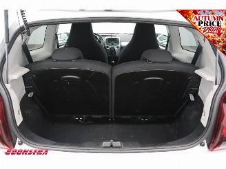 Peugeot 108 1.0 VTi Active Airco Bluetooth picture 18