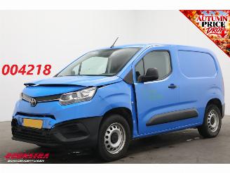 damaged commercial vehicles Toyota Proace Prof 50 kWh Cruise Apple/Android AHK Airco 2022/10