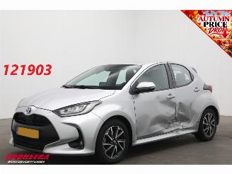 Unfallwagen Toyota Yaris 1.5 Hybrid Dynamic Cruise Camera Bluetooth Clima 2023/4