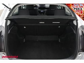 Toyota Yaris 1.5 Hybrid Dynamic Cruise Camera Bluetooth Clima picture 28