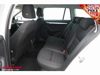Skoda Octavia Combi 1.6 TDI Greentech Ambition Cruise Bluetooth Airco picture 9