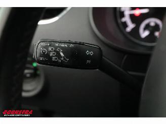 Skoda Octavia Combi 1.6 TDI Greentech Ambition Cruise Bluetooth Airco picture 13