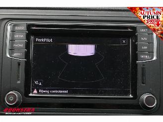 Volkswagen Transporter 2.0 TDI L1-H1 Comfortline 9p Cruise Navi Airco Apple/Android PDC picture 15