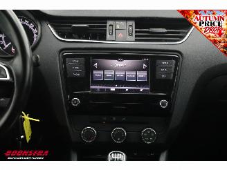 Skoda Octavia Combi 1.6 TDI Greentech Ambition Cruise Bluetooth Airco picture 7