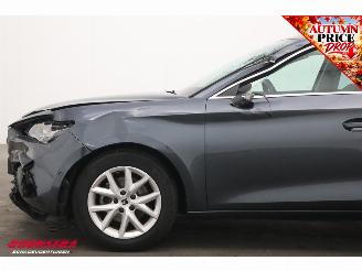 Seat Leon Sportstourer 1.5 TSI Style Launch Edition ACC Navi Virtual Apple/Android Camera PDC Clima picture 11