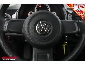 Volkswagen Up! 1.0 up! Edition 5-DRS BlueMotion Airco 82.875km! picture 11