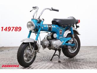 ojeté vozy koloběžky Honda  Dax 50 BY 1974 6.266 km! 1974/4