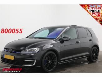 Coche accidentado Volkswagen Golf 1.4 TSI DSG GTE Pano Cruise Leder SHZ PDC Clima 2015/1